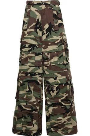 Vetements Weite Jeans mit Camouflage-Print