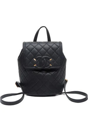 CHANEL 2019 kleiner Rucksack mit Diamantsteppung