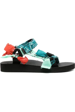 Arizona Love Trekky Mix Sandalen mit Bandana-Print