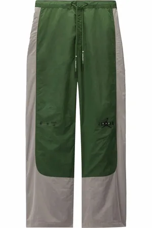 Nike Jogginghose mit Logo-Print
