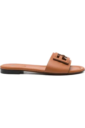 Fendi Baguette Pantoletten aus Leder