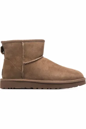 UGG Mini II Shearling-Stiefel