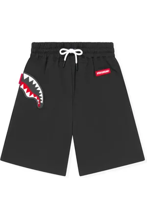 Sprayground Shorts mit Haifischzähne-Print