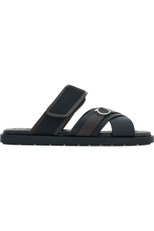 Salvatore Ferragamo Gancini Sandalen