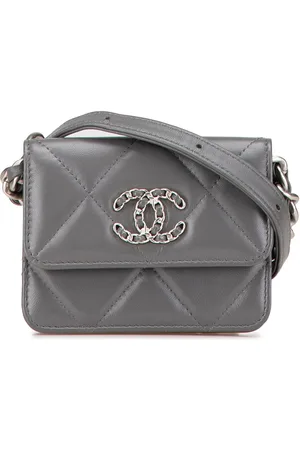 CHANEL Portemonnaies - 2021-2024 Lambskin 19 Flap Coin Purse With Chain - Gr. unisize - in - für Damen