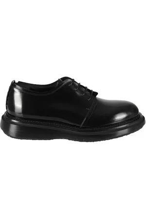 The Antipode Brushed Leather Derby Shoes With Tone-On-Tone Lace - Gr. 43 (EU) - in