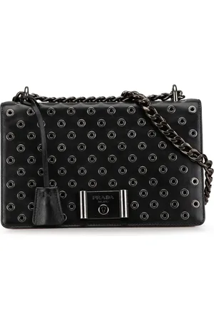 Prada Hobo Bags - 2010-2024 Soft Calf Grommet Lock Flap Chain Should - Gr. unisize - in - für Damen