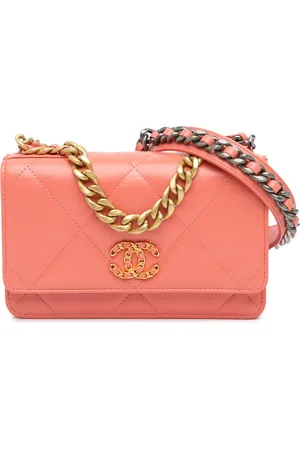 CHANEL Portemonnaies - 2020 Quilted Lambskin 19 Wallet on Chain - Gr. unisize - in - für Damen