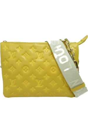 LOUIS VUITTON Hobo Bags - Monogram Coussin PM - Gr. unisize - in - für Damen