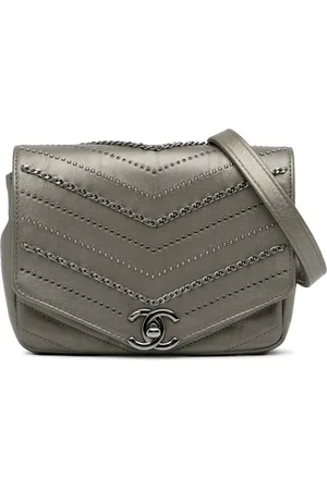 CHANEL Hobo Bags - 2018-2019 Mini Embellished Calfskin Chevron Square - Gr. unisize - in - für Damen