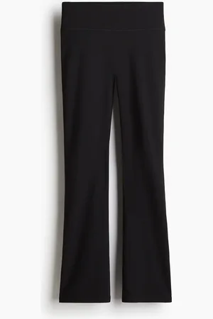 H&M Ausgestellte Sportleggings mit SoftMove™ - Schwarz