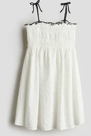 H&M Kleid mit gesmoktem Oberteil - Weiß