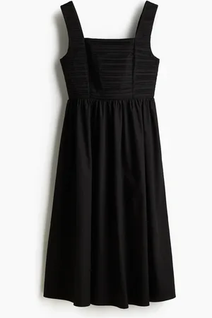 H&M Ausgestelltes Kleid mit Biesen - Schwarz