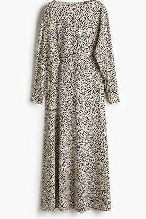 H&M Kleid mit U-Boot-Ausschnitt - Weiß