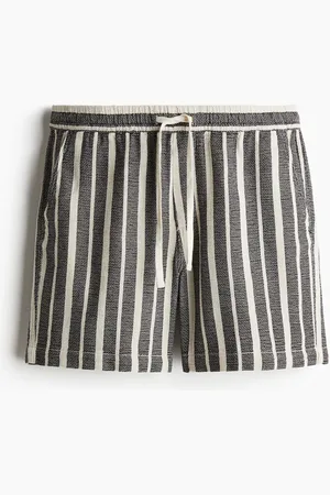 H&M Shorts aus Webstoff in Regular Fit - Blau