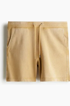 H&M Sweatshorts in Regular Fit - Gelb