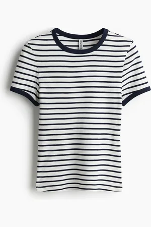 H&M Figurbetontes T-Shirt - Weiß