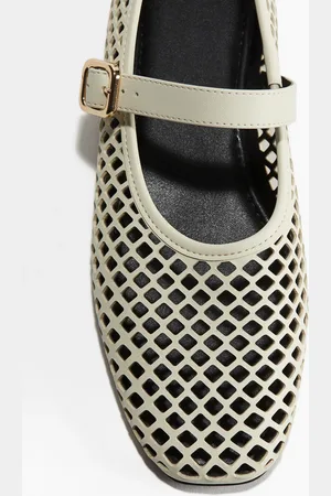 H&M Perforierte Ballerinas im Mary-Jane-Stil - Beige