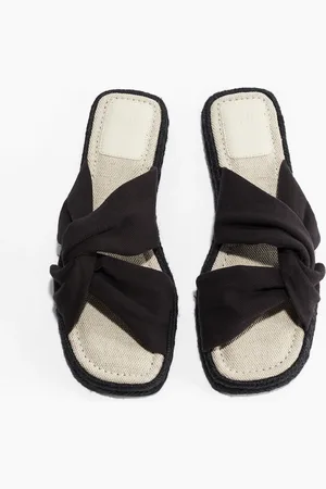 H&M Espadrille-Sandalen mit Twistdetail - Schwarz