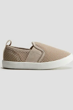 H&M Slip-on-Sneaker aus Mesh - Braun