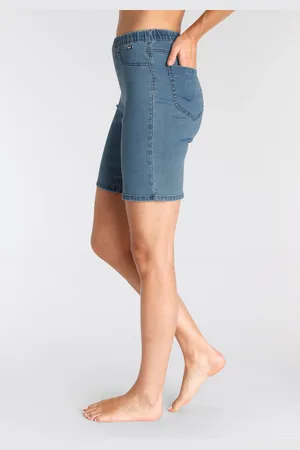 Buffalo Bermudas