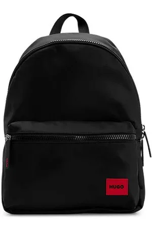 HUGO BOSS Rucksack aus mattem Gewebe mit rotem Logo-Label.
