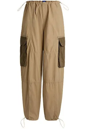HUGO BOSS Oversized Fallschirmhose aus Baumwolle mit Cargotaschen