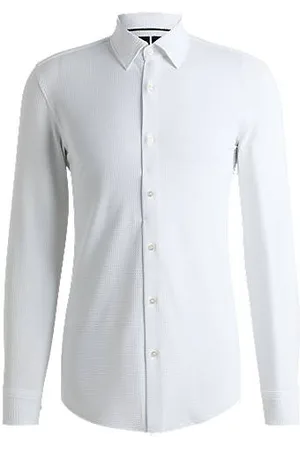 HUGO BOSS Slim-Fit Hemd aus in Italien gefertigtem Performance-Stretch-Gewebe mit Seersucker-Webstruktur