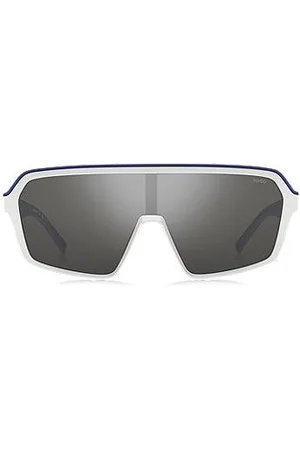 HUGO BOSS Sonnenbrille im Masken-Stil mit grau getönten Gläsern