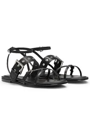 HUGO BOSS Ledersandalen mit metallenen Ösen und Nieten