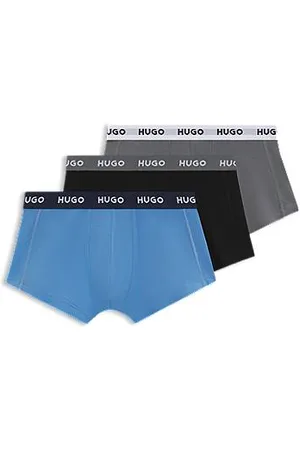 HUGO BOSS Dreier-Pack eng anliegende Boxershorts aus Stretch-Baumwolle mit kurzem Bein und Logos am Bund