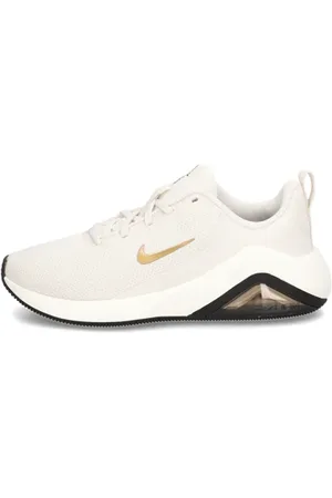 Nike Bella 7