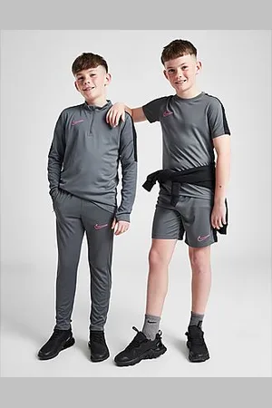 Nike Academy 23 T