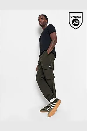 Fred Perry Badge Woven Cargohose