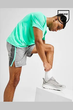 Under Armour Launch Shorts