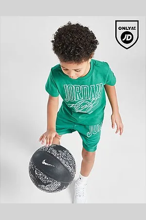 Jordan Beyond The Arc T