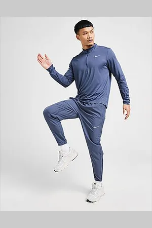 Nike Challenger Woven Track Pants