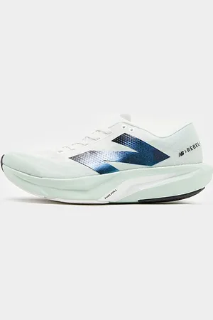 New Balance FuelCell Rebel v4