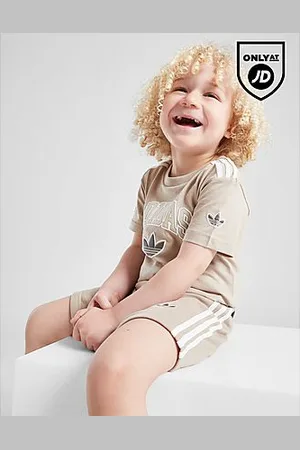 adidas Varsity T