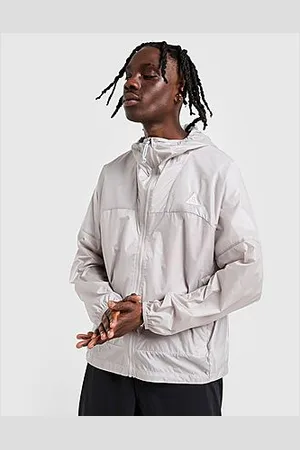 Nike ACG Light Windrunner Jacket