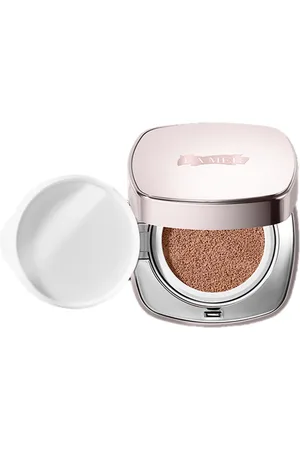 Week end à la Mer Foundation „luminous Lifting Cushion“