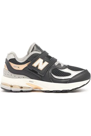 New Balance Sneakers "2002"