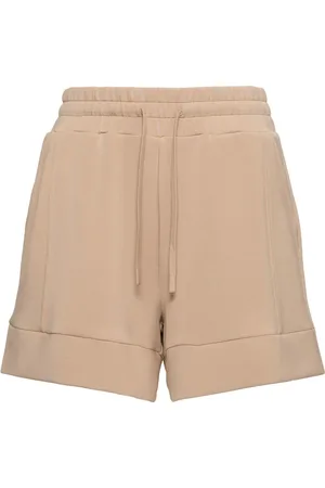 Varley Shorts „atrium 4.5“