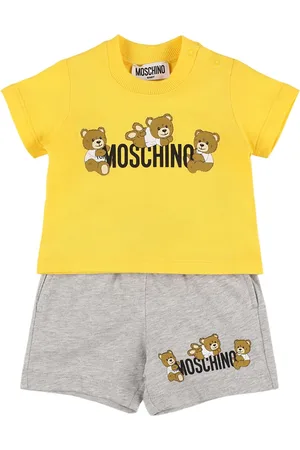 Moschino Shorts Und T-shirt Mit Druck