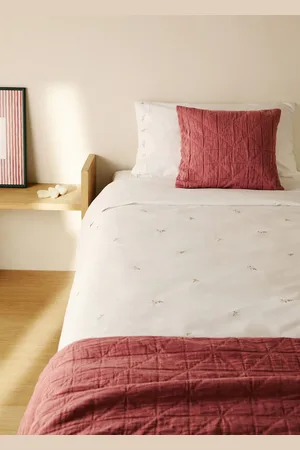 MANGO Kinder-Bettbezug aus Baumwoll-Perkal mit aufgestickter Blume für 90 cm Bett - Home - 90 cm Bett