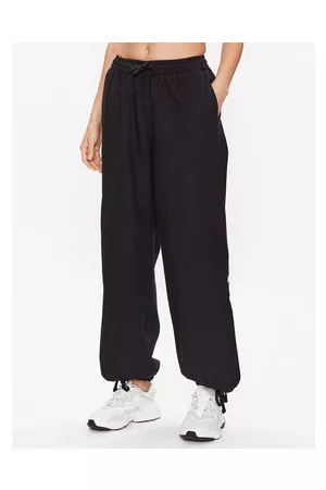 Ellesse Damen Stoffhosen - Stoffhose Trantu SGR17960 Relaxed Fit