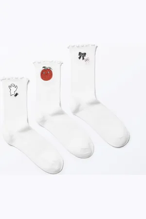 Monki 3-pack Frilled Embroidered Socks