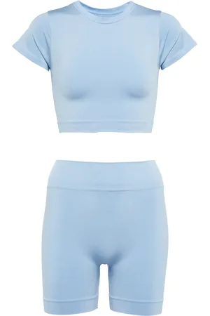 PRISM Set aus Cropped-Top Mindful und Shorts Composed