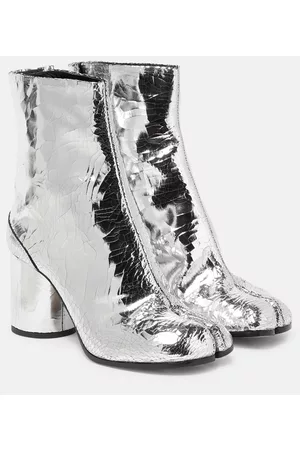 Maison Margiela Damen Stiefeletten mit Absatz - Ankle Boots Tabi aus Metallic-Leder