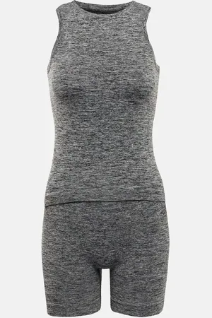 PRISM Set aus Top Intuitive und Shorts Composed